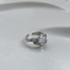 [Anillo de Fantasía Traceup] Anillo Abierto de Alta Gama de Piedra Lunar Francesa Personalizado Estilo Nicho Ins Anillo Simple para Mujeres