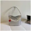 Bolso Tejido de Gran Capacidad para el Trabajo Diario 2026 Verano Nuevo Bolso de Hombro de Alto Valor Bolso Cubo de Estilo Relajado y Moderno
