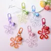 Llavero con hebilla de flor hueca transparente fresca y colorida, accesorio de campana, colgante para bolso, venta al por mayor