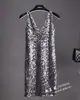 Vestido regata de base com lantejoulas, decote duplo em V nas costas, sexy, palco, instantâneo, rede, dinheiro, suprimento, distribuição Taobao