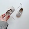 Nova Coleção Primavera Estilo Coreano Bebê Simples Versátil Cor Sólida Tecido Canelado Sapatos para Crianças Pequenas Sola Macia Antiderrapante Cadarço Sapatos para Meninas
