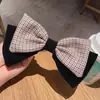 Nuevo pasador de pinza de pelo de terciopelo con patrón de pata de gallo estilo coreano vintage, pinza superior elegante para dama, pinza de resorte, pinza para coleta, tocado