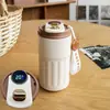 Caneca de Café Inteligente com Display de Temperatura Transfronteiriça, Isolamento a Vácuo em Aço Inoxidável 316, Alto Valor Estético, Copo Térmico Portátil Personalizado para Carro