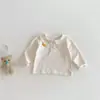 Camiseta básica listrada para meninas, coleção de primavera, roupas infantis estilosas, camiseta de manga longa com desenho para bebê menina, conjunto de primavera estilo coreano para bebês