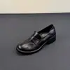 2026 Novos Mocassins Britânicos de Bico Redondo para Mulheres, Fáceis de Calçar, Versáteis, Estilo Retro Simples, Salto Baixo, Sapatos Pequenos de Couro