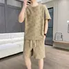 Conjunto de shorts de jacquard de seda helada de manga corta para hombre, conjunto completo de moda casual deportiva fina de verano para hombre