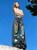 Trendy Carp tiene en stock jeans bordados de dibujos animados para mujer, nuevo estilo de otoño, de cintura alta, holgados, adelgazantes, de pierna ancha, largos hasta el suelo