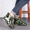 Botas de lluvia camufladas con suela de goma engrosada, de caña alta para hombre, antideslizantes, de altura hasta la pantorrilla, con forro de felpa engrosada, adecuadas para lavar autos, sitios de construcción y como botas de trabajo