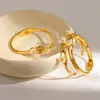 Pulsera de Acero Inoxidable Estilo Chino Ins con Diseño Único de Flor, Sensación de Lujo Ligero y Alta Gama, Pulsera de Acero de Titanio, Brazalete Abierto para Mujer