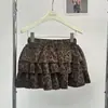 Saia em Camadas com Cintura Elástica Estampada de Leopardo Vintage Ruoxin para Mulheres, Nova Saia Curta em Camadas com Babados Outono 2026