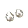 Pendientes Redondos de Perla Plateada Geométricos Inspirados en el Diseño para Mujer, Lujo Ligero, Elegantes, Modernos, Versátiles para el Trabajo, Pendientes y Accesorios para Orejas