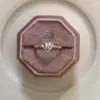 Anillo Minimalista de Corazón Plateado Brillante para Mujer, Abierto, Personalidad de Nicho Ins Simple Versátil Anillo para Dedo Índice Nuevo Accesorio para Mano