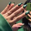 Unhas Usáveis Cor Sólida Gradiente Verde Escuro Retrô Formato Amêndoa Longo Manicure Minimalista Unhas Postiças de Alta Qualidade Removíveis 24 Peças