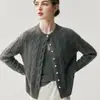Cardigã de cashmere amigo da pele com botões de pérola para mulheres, casaco suéter de tricô grosso em trança, malha de gola redonda para outono e inverno de 2026
