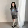Conjunto de Chaleco y Camisa de Manga Larga para Niñas de Otoño Nuevo Ropa Infantil Conjunto de Dos Piezas para Niñas Infantiles Estilo Academia