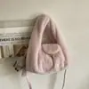 Bolsa Felpuda Outono/Inverno Feminina 2026 Nova Moda Super Popular Nicho Ombro Único Bolsa de Axila Bolsa Transversal Bolsa de Pelúcia