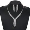 Lujo ligero moda personalizada cadena de garra borla de diamantes de imitación traje de joyería para mujer fabricantes de origen transfronterizo europeos y americanos