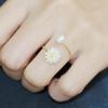 Anillo de margaritas talladas con concha natural, estilo coreano, elegante, sencillo, chapado en oro, apertura ajustable, con perla.