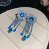 Pendientes de botón de flor de aguja de plata con circonita para mujer Estilo retro de corte Pendientes de lujo ligero de alta gama Moda Pendiente Diseño Sensación Nicho