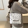 Bolso de Mano de Moda con Lunares de Gran Capacidad Tipo Cubo para Mujer 2026 Otoño e Invierno Nuevo Estilo Bolso de Hombro Sencillo Bolso Cruzado Elegante