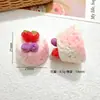 Tamaño Mediano Pequeño Pastel de Frutas de Fresa DIY Pegamento de Crema Accesorios de Adorno de Resina Accesorios para el Cabello Colgantes Decoraciones Pequeños Adornos