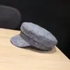 Boina de Mujer Estilo Coreano Casual Versátil de Copa Plana Material de Cáñamo Transpirable Sombrero de Boina Primavera Verano Protección Solar Boina de Pico Moda