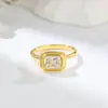 Anillo Casual Estilo Francés Anillo de Acero de Titanio Anillo Simple de Diamante Cuadrado Anillo de Moda para Combinar Anillo de Lujo Ligero Chapado en Oro