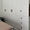 Manija de Armario para Habitación Infantil Manija de Dibujos Animados Mickey Conejo Oso Manija de Madera Maciza para Cajón de Armario Armario Manija de Puerta Semicircular