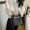 2026 Nueva Moda Bolso de Hombro Simple de Moda Bolso Cruzado Elegante Bolso de Mano de Bloques de Color a la Moda Bolso Cubo