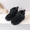 Liquidación de botas de nieve de invierno para niños, zapatos de algodón y zapatos casuales.