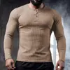 Camiseta Esportiva Casual Masculina Slim de Manga Longa com Meio Botão para Basquete, Corrida, Treinamento, Esportes Americanos Retrô