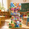 Suprimentos de decoração de atmosfera de sala de aula para volta às aulas: tecido de pendurar, caixas de chão, placas de KT, enfeites, decorações de cenário para jardim de infância e ensino fundamental