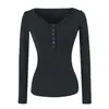 Camiseta de Manga Larga Patchwork con Escote en V de Encaje Falsa de Dos Piezas para Mujer 2026 Otoño Nueva Estilo Coreano Puro Deseo Ajustada Camisa Base Top