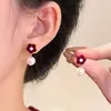 Pendientes de Copo de Nieve de Terciopelo para Mujer Nicho de Gama Alta Pendientes Rojos de Año Nuevo Otoño e Invierno 2025 Nuevo Estilo Caliente Pendientes de Año Nuevo