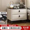 Mesita de noche de cuero, moderna y simple, para uso en el hogar, lujo ligero, pequeña, multifuncional, madera maciza, almacenamiento para dormitorio, mesita de noche, mueble de almacenamiento