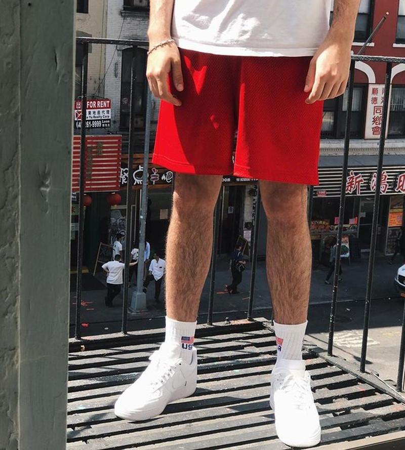 18879033_694166374118783_22619