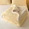 Manta de Terciopelo de Algodón Amarillo Shu con Aroma a Arroz Lana de Cordero Invierno Leche Terciopelo Espesado Manta de Cobertura Siesta Coral Terciopelo Almacén Relámpago