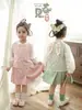 Wuli Bu Yi [Processamento Personalizado] Série Vale das Rosas Romântico para Meninas Outono Estilo Chinês Camisa com Gola Alta Colete Saia