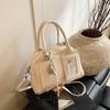 Bolsas Femininas de Tendência de Nicho de Alta Qualidade Transfronteiriças 2026 Nova Bolsa Transversal Versátil de Verão Bolsa de Mão Fashion Bolsa Almofada