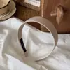 Faixa de cabelo larga de tecido liso e simples, fosca e delicada, antiderrapante, adequada para o trajeto diário, faixa de cabelo versátil e elegante para mulheres