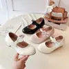 Zapatos de Princesa para Niñas Lazo Zapatos Pequeños de Cuero Otoño Nuevas Llegadas Desfile de Moda Infantil Tacones Altos Versátiles Zapatos Individuales de Baile de Rendimiento