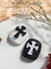 Decoraciones para Uñas con Cruces Personalizadas Marco Hueco Decoraciones para Uñas Estilo Gótico Oscuro Blanco y Negro Mate