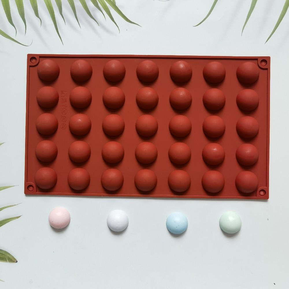 13 (12)