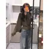 Top de punto casual estilo coreano para mujer con mangas de murciélago, cuello de corbata y cuello en V, nuevo top versátil de color liso ajustado
