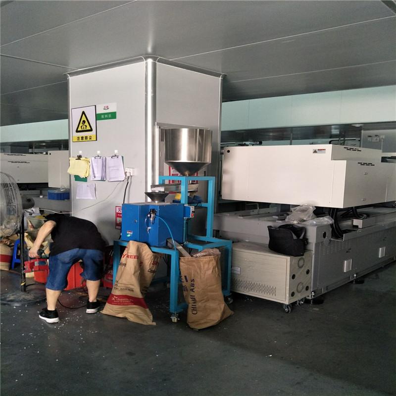 123ECC3037C4149881F543C8A44127