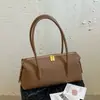 Bolsa de mão Boston da moda transfronteiriça de comércio exterior para mulheres, nova bolsa moderna retrô de ombro tipo travesseiro