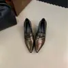Zapatos de tacón grueso tipo salón para mujer, estilo británico, punta fina, charol negro brillante, para calzar, Primavera 2026