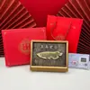 Nuevo modelo "Pez Abundante" oro puro 999 oro negro cobre en relieve adorno de cobre, regalo de estilo chino de alta gama para negocios