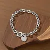 Novos Braceletes de Aço Titânio Europeus e Americanos Mais Vendidos para Mulheres Estilo Ins Moda Personalizada Joias de Mão que Não Desbotam Joias de Aço Inoxidável Atacado