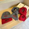 Conjunto de Dos Piezas de Gorro y Bufanda Tejidos para Niños para Otoño e Invierno, Elegante Gorro con Protección para las Orejas para Niños Mayores, Calentador de Cuello a Prueba de Viento de Color Sólido para Niños